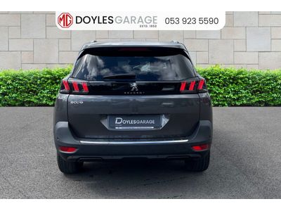 2022 Peugeot 5008
