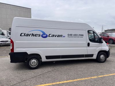 2022 Opel Movano