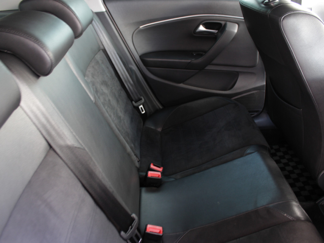 2018 Volkswagen Polo