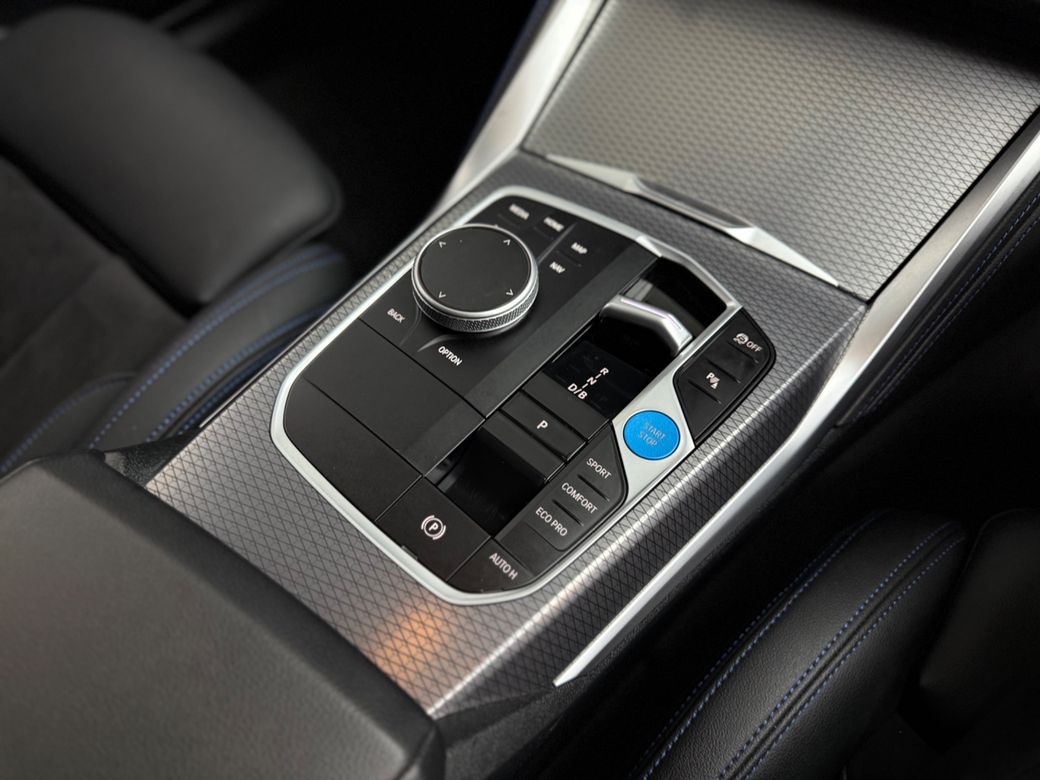 2024 BMW i4