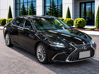 2023 Lexus ES 300h