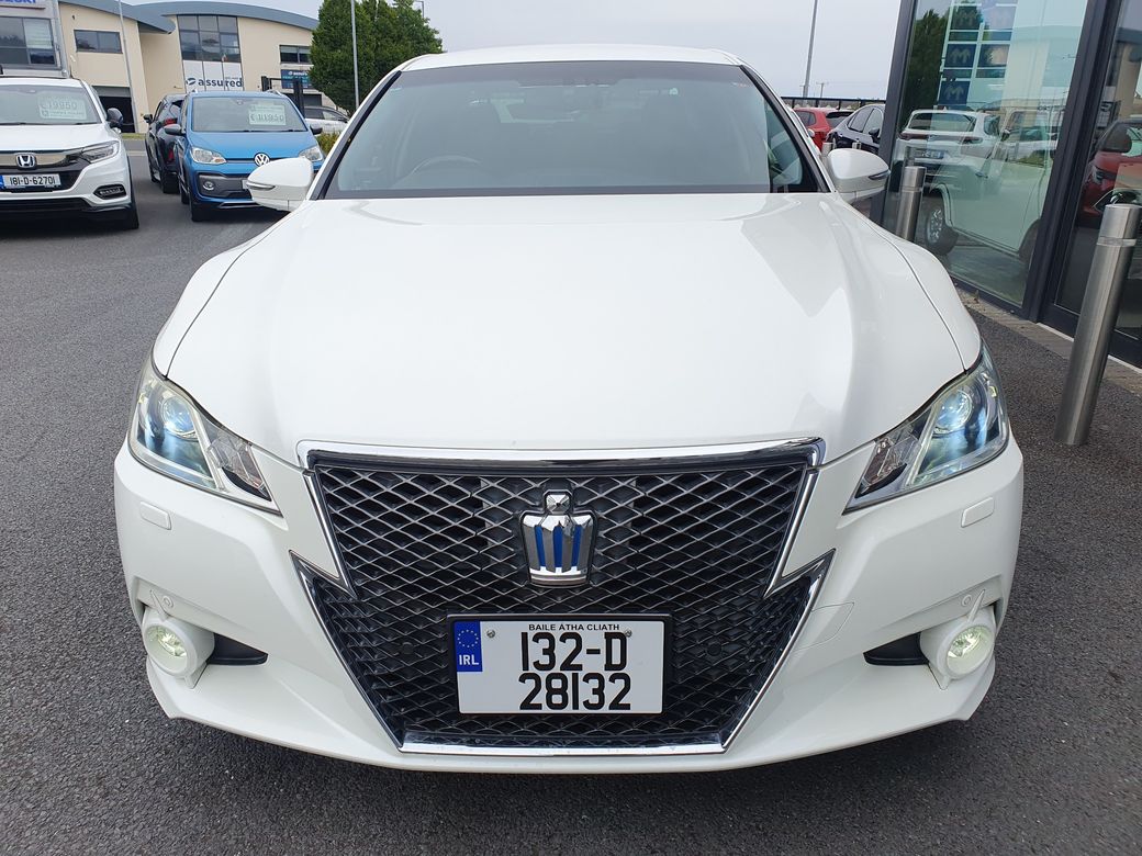 2013 Toyota Crown