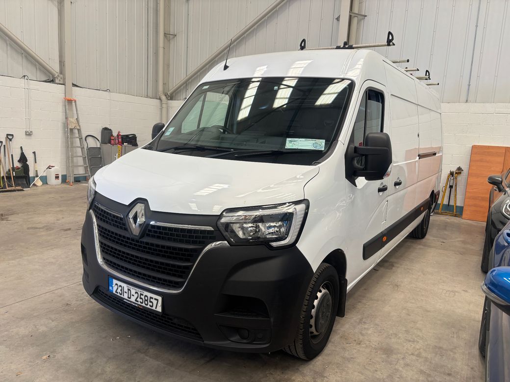 2023 Renault Master