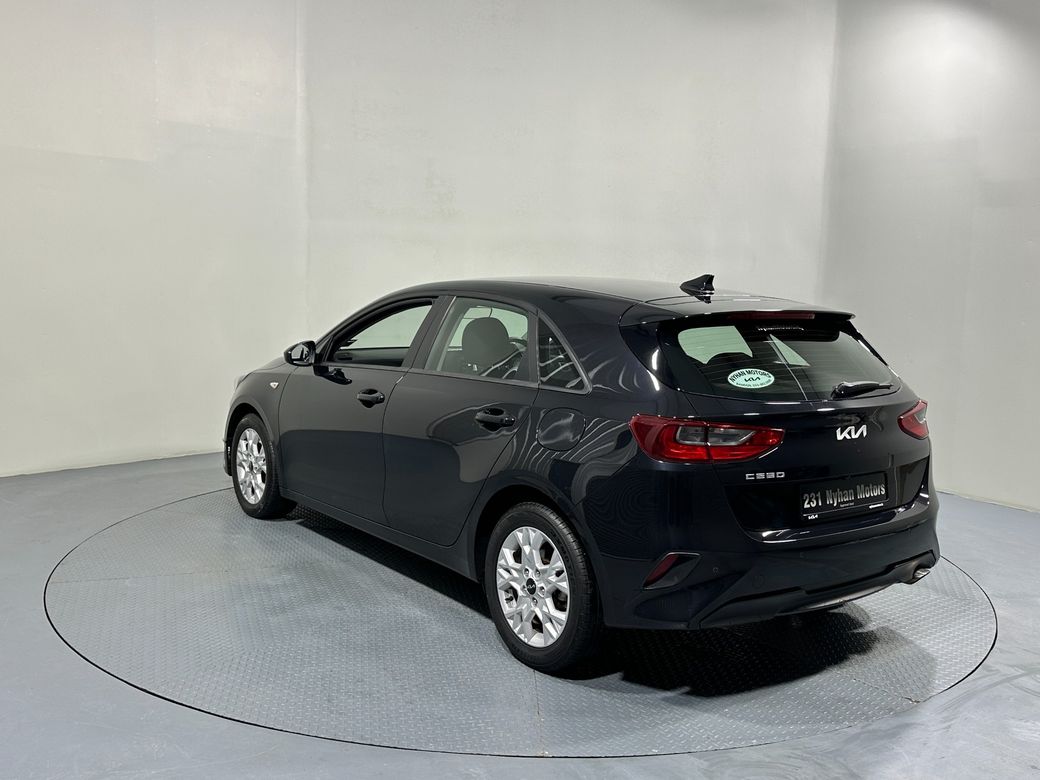 2023 Kia Ceed