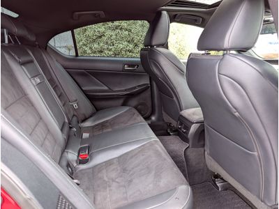2023 Lexus IS 300h