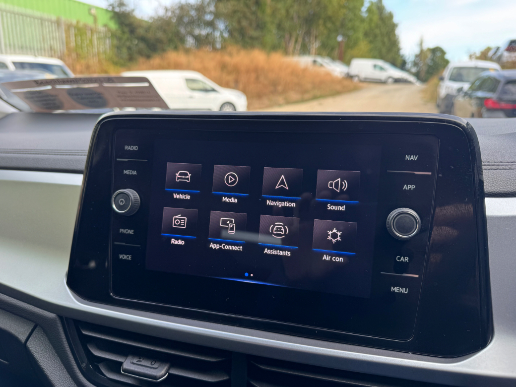 2023 Volkswagen T-Roc