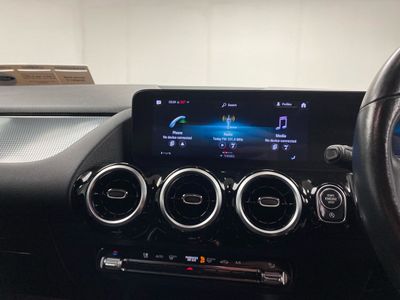 2022 Mercedes-Benz GLA Class