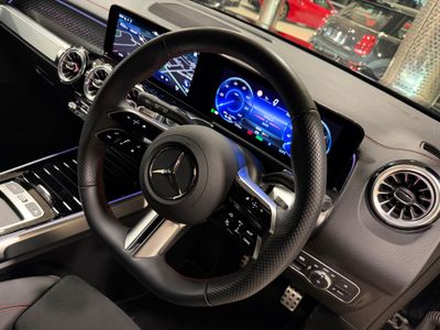 2025 Mercedes-Benz EQB