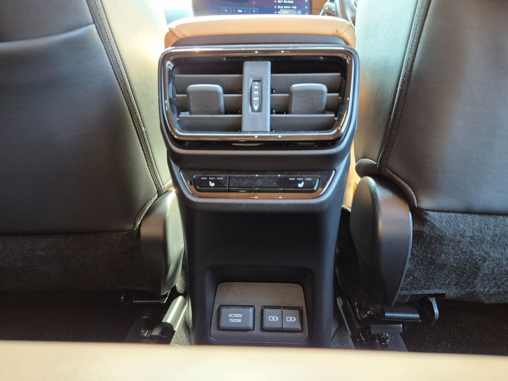 2023 Lexus NX 450H+