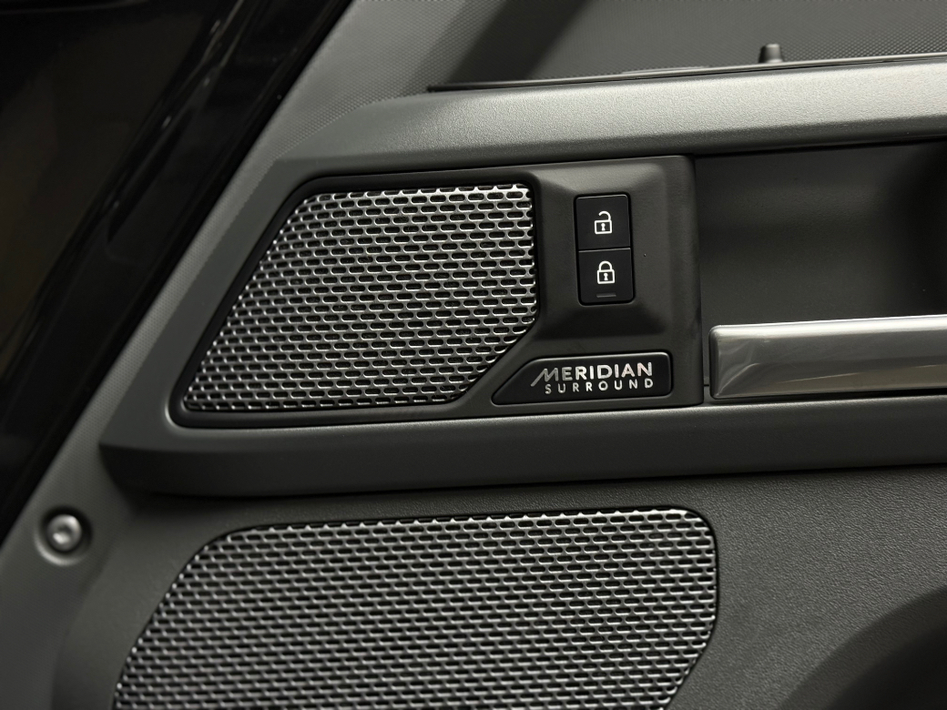 2024 Land Rover Defender