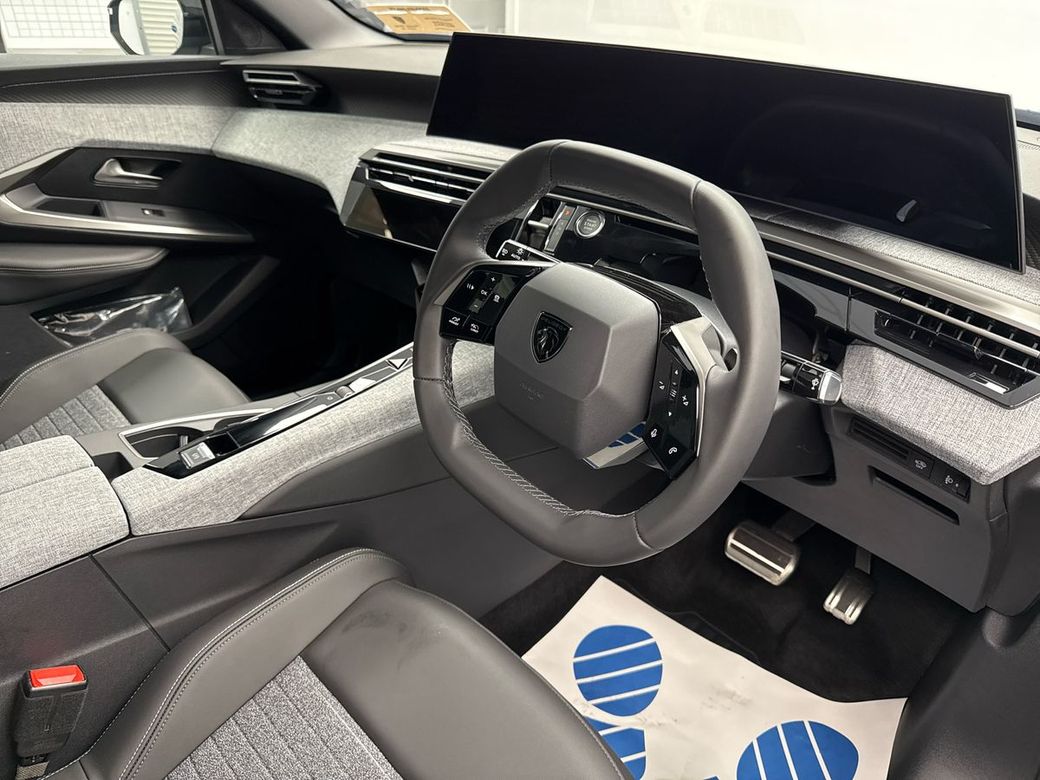 2025 Peugeot 3008