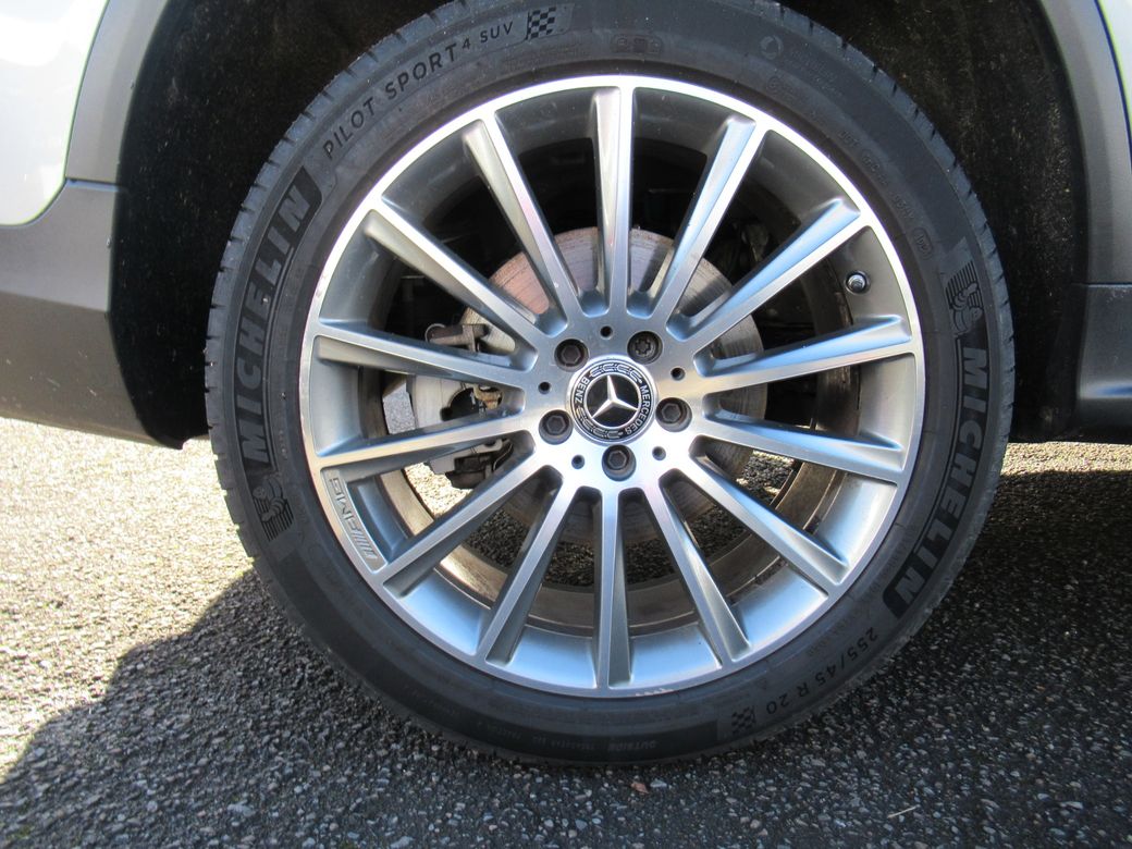 2021 Mercedes-Benz GLC Class