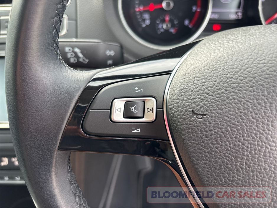 2017 Volkswagen Polo