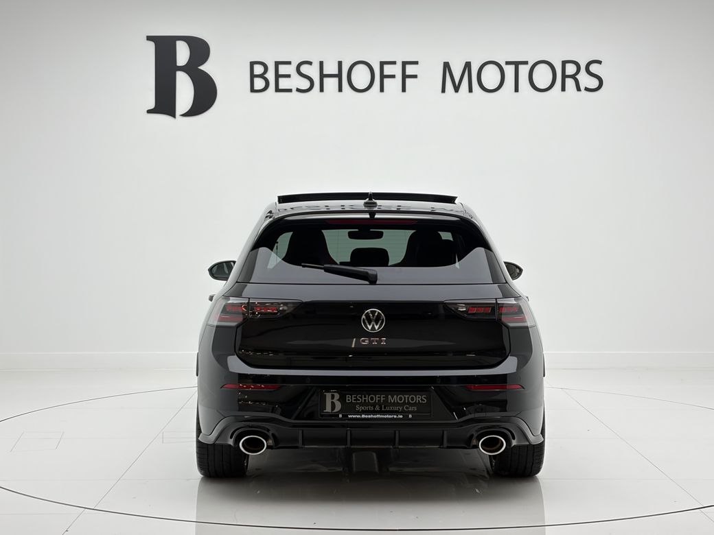 2025 Volkswagen Golf