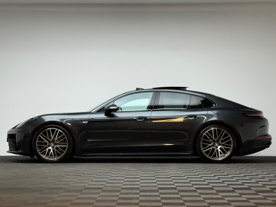 2025 Porsche Panamera