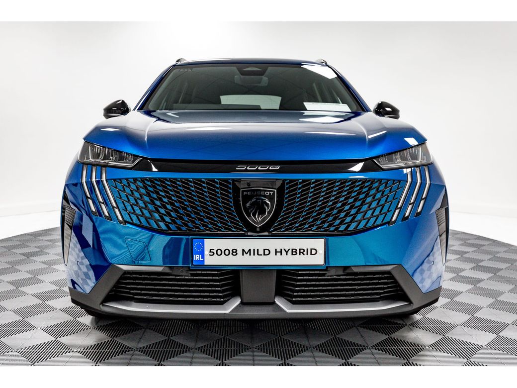 2025 Peugeot 5008