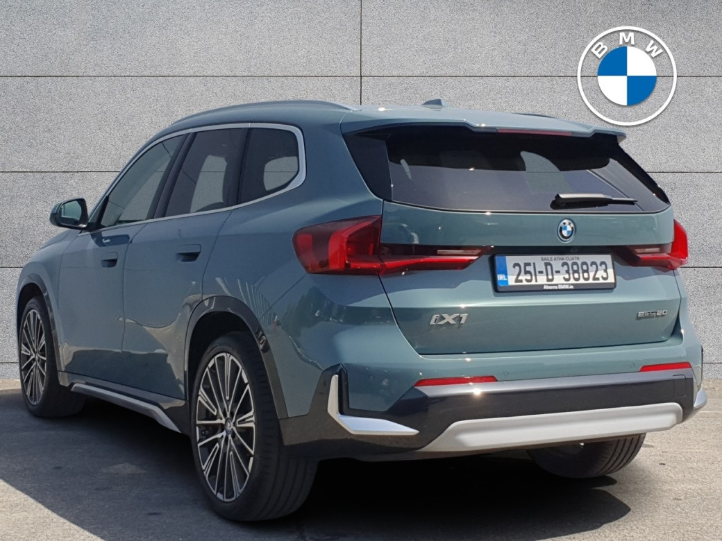 2025 BMW iX1