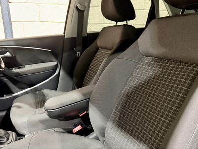 2014 Volkswagen Polo