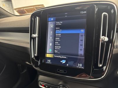 2020 Volvo XC40