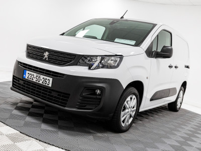 2023 Peugeot Partner