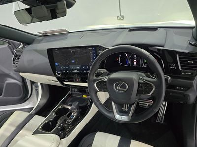 2024 Lexus NX 450H+