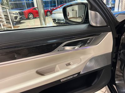2016 BMW 7 Series