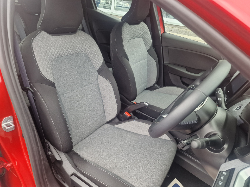2025 Renault Clio
