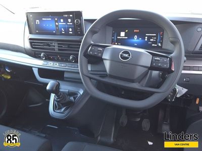 2025 Opel Vivaro