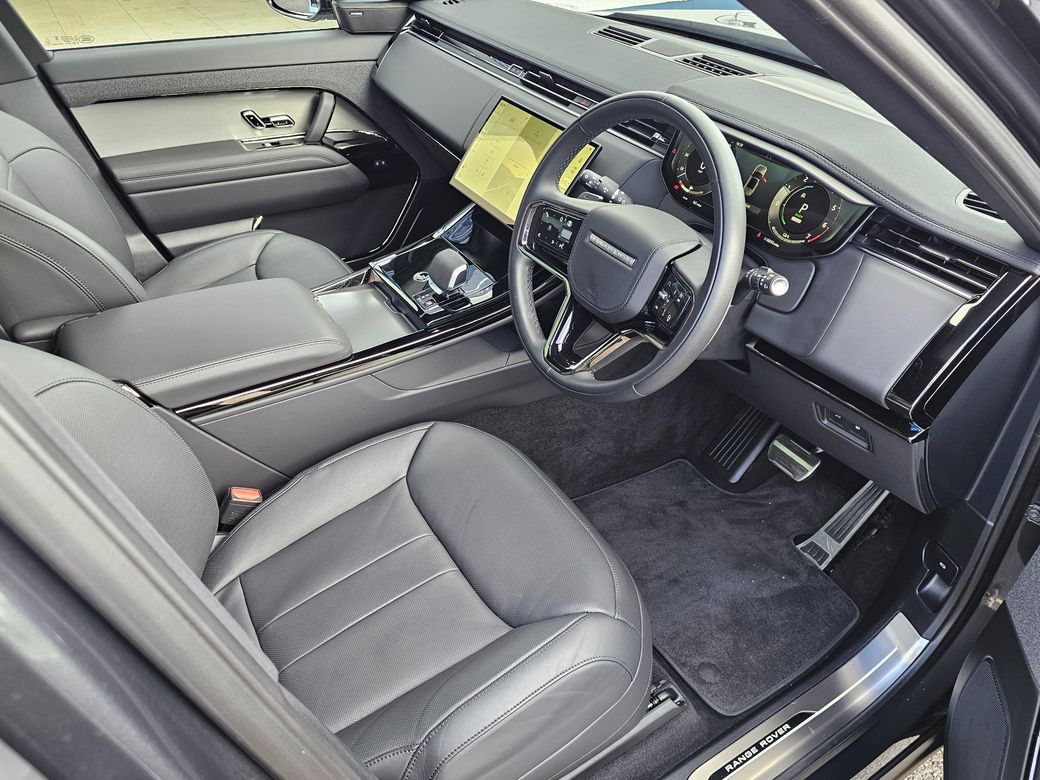 2026 Land Rover Range Rover Sport