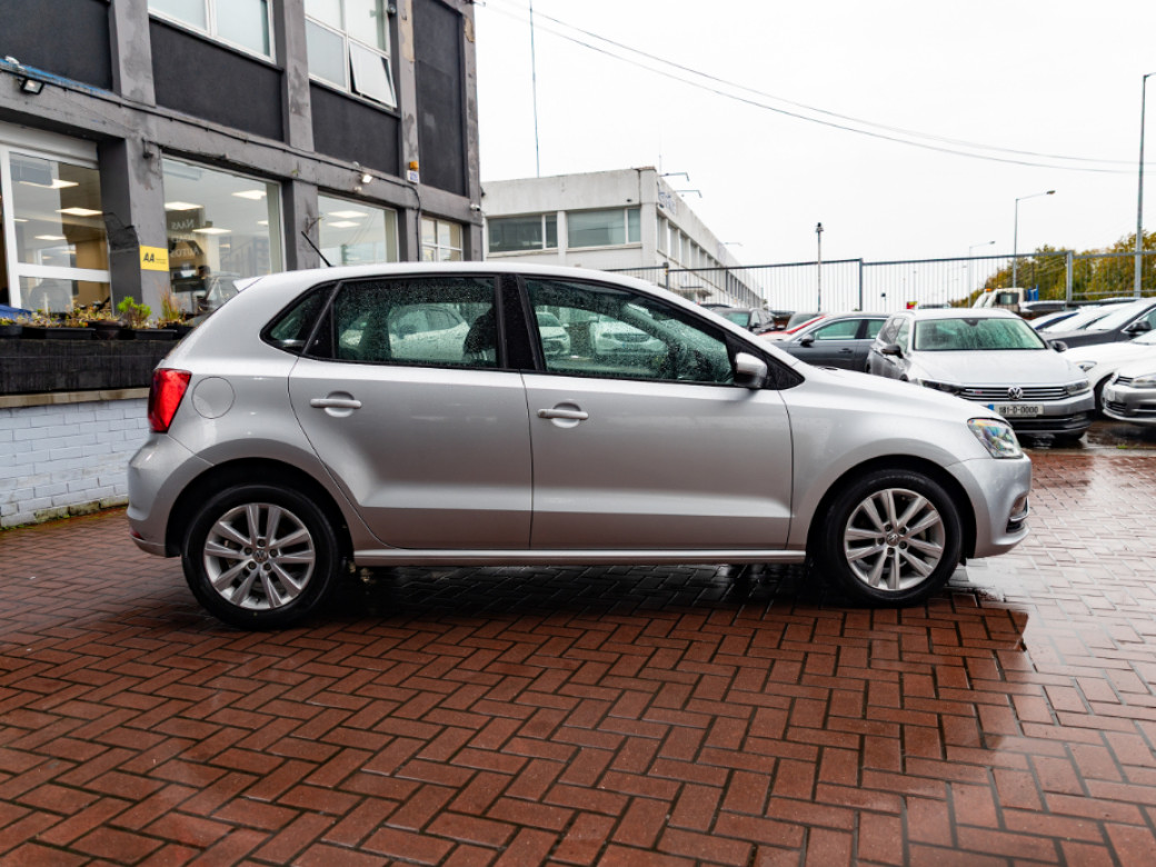 2016 Volkswagen Polo