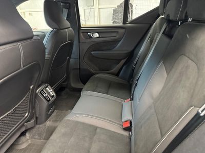2024 Volvo XC40