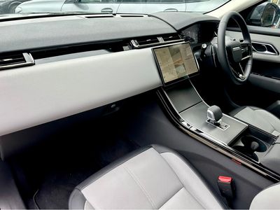2025 Land Rover Range Rover Velar