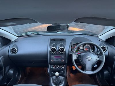 2013 Nissan Qashqai +2