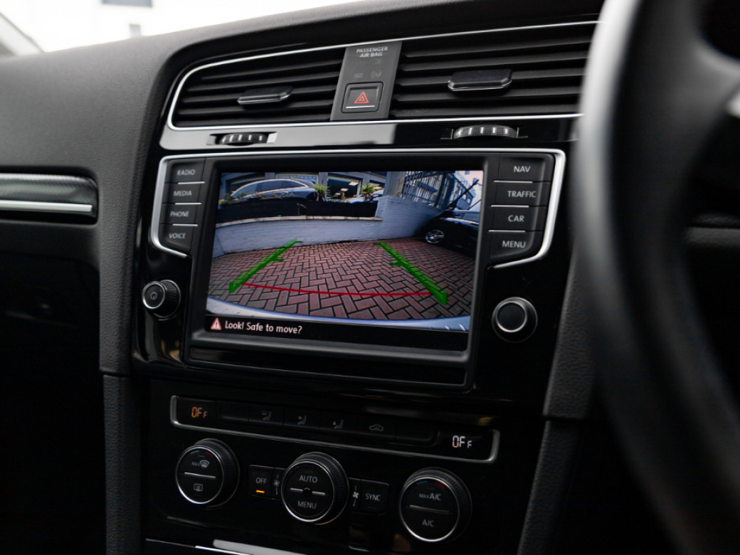 2016 Volkswagen Golf