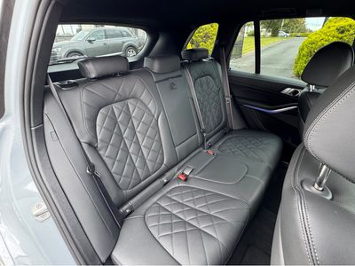2025 BMW X5