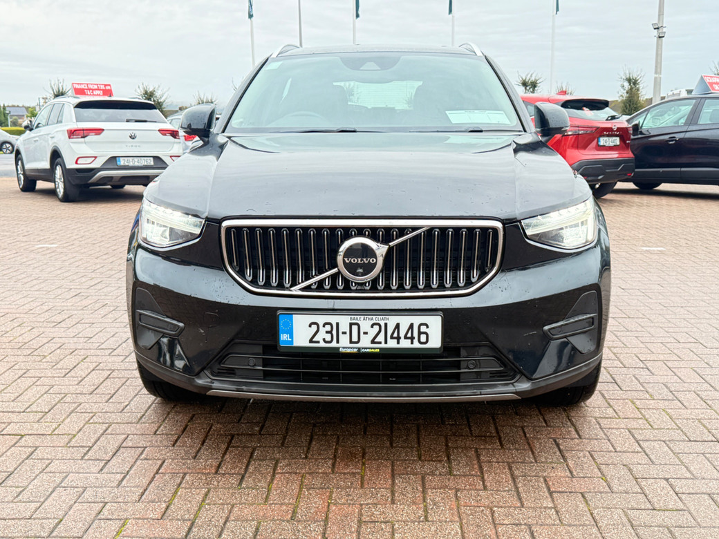 2023 Volvo XC40