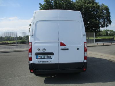 2023 Nissan Interstar