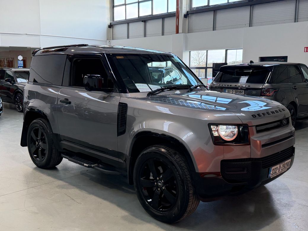 2023 Land Rover Defender