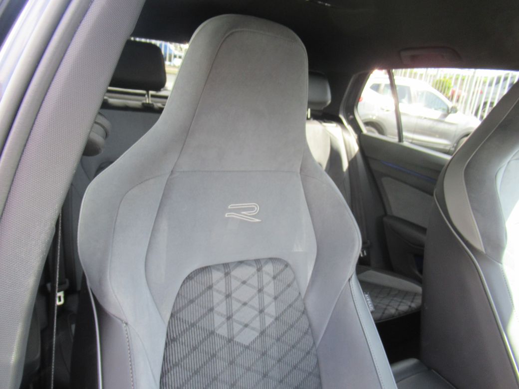 2023 Volkswagen Golf
