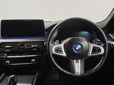 2022 BMW 5 Series