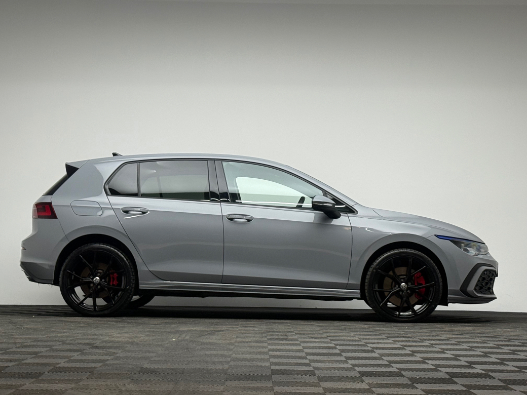 2024 Volkswagen Golf