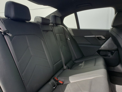 2024 BMW 530