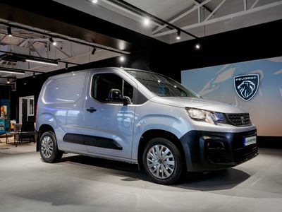 2023 Peugeot Partner