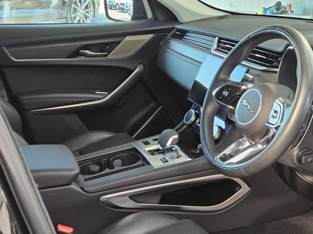 2022 Jaguar F-Pace