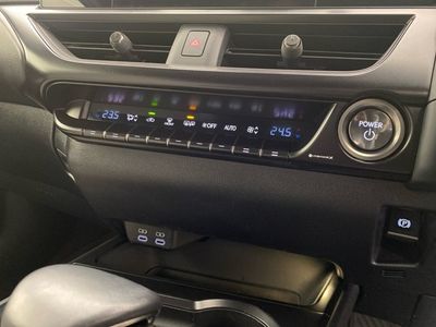 2023 Lexus UX 250H