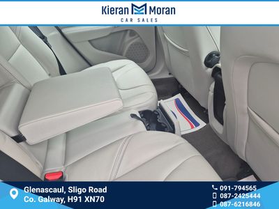 2016 Volvo V40