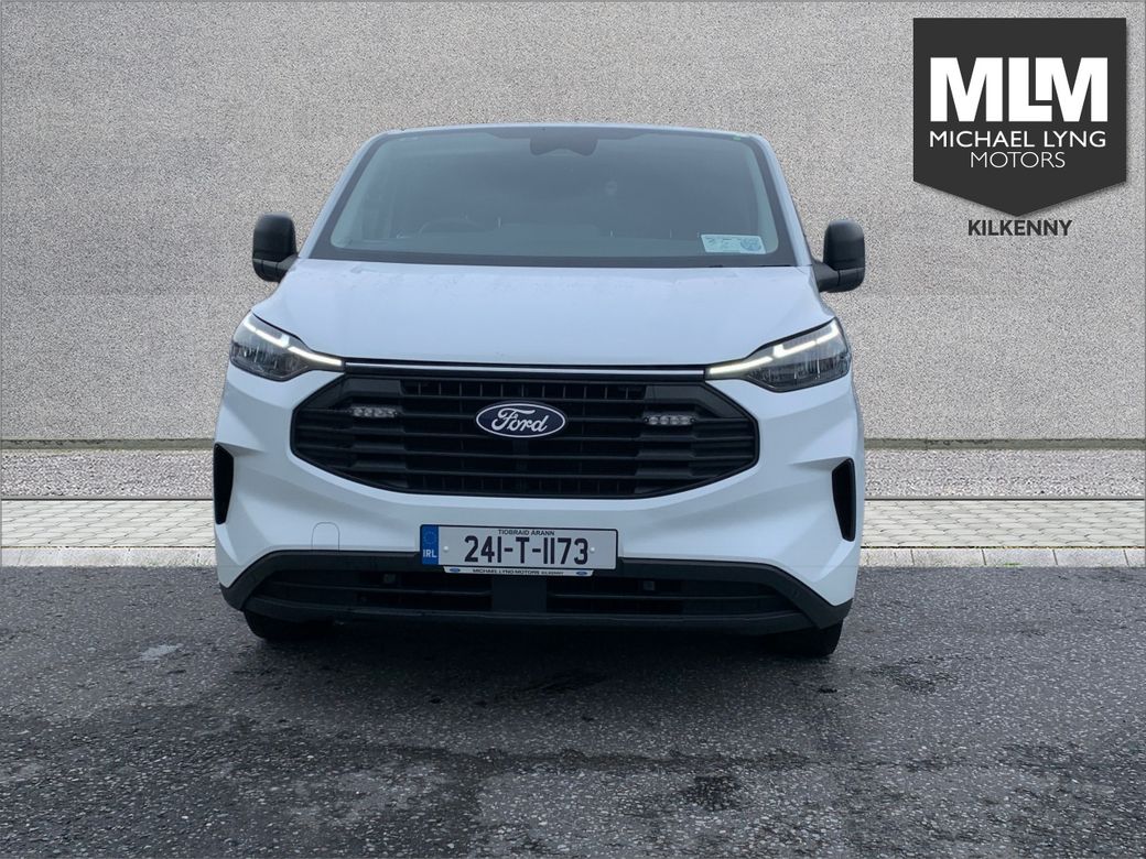 2024 Ford Transit Custom