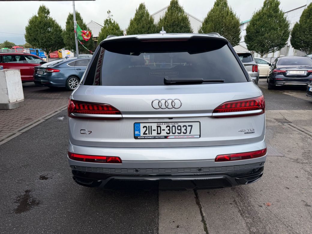 2021 Audi Q7