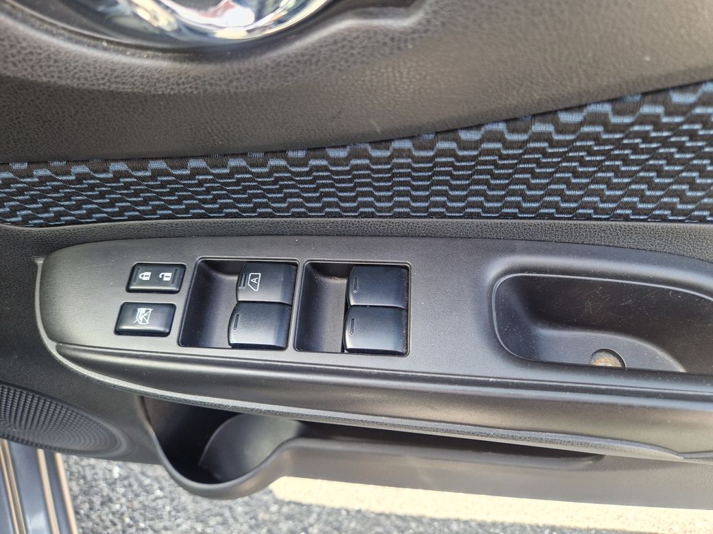 2013 Nissan Note