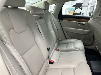 2020 Volvo S90